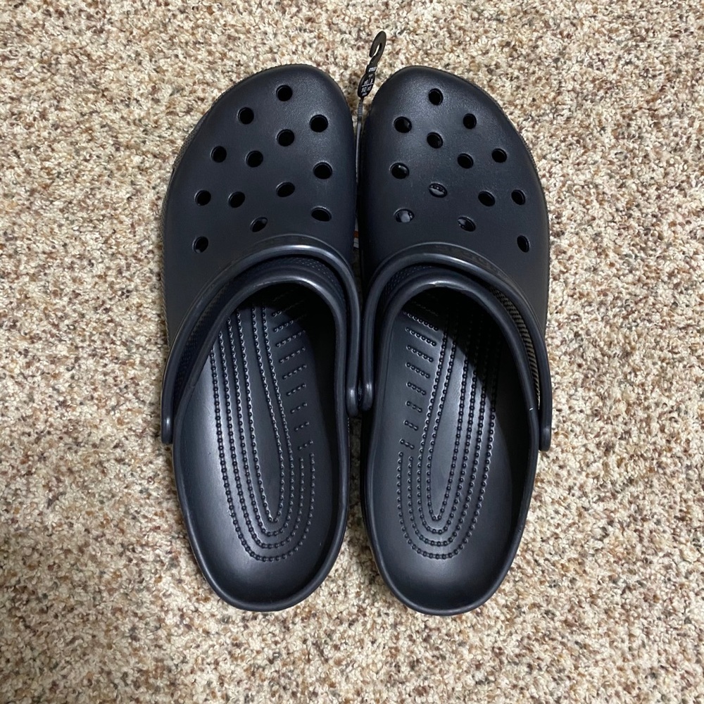 Black Crocs